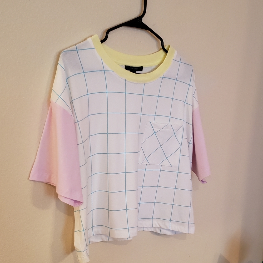 NWOT! FOREVER 21 SHORT SLEEVE TOP